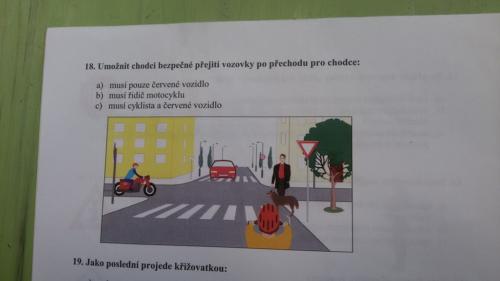 Čtvrtá třída na dopravním hřišti