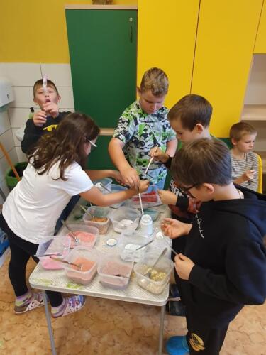 4.-Jeste-nazdobime-a-potrpytime....