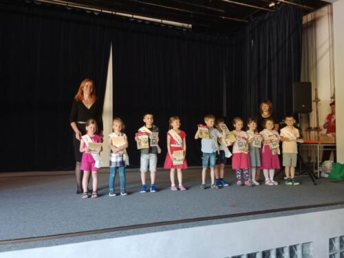 A-uz-jsou-z-nich-prvnaci.