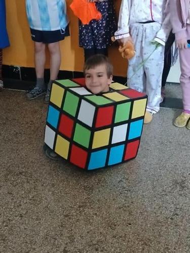 Blaznivy-den-2.-trida