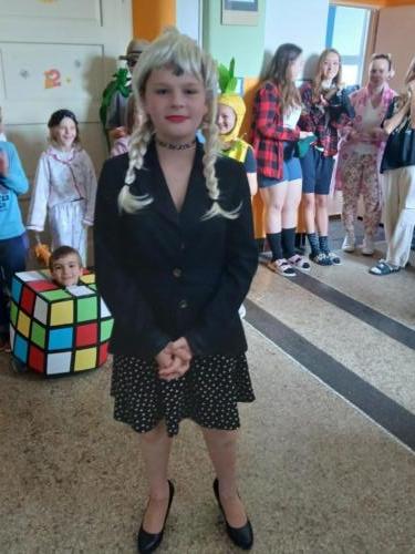 Blaznivy-den-4.-trida