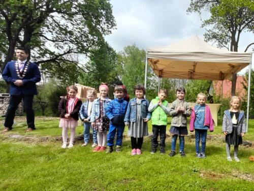 Motylci-vitaji-miminka-kveten-2023