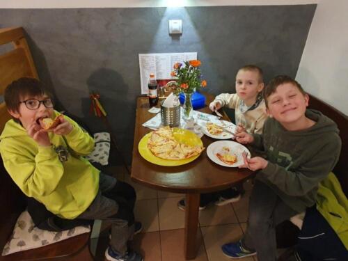 Odmena-za-vystoupeni-v-telcske-pizzerii.2