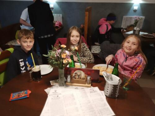 Odmena-za-vystoupeni-v-telcske-pizzerii.4