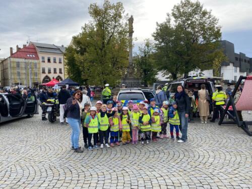 Policie-na-namesti