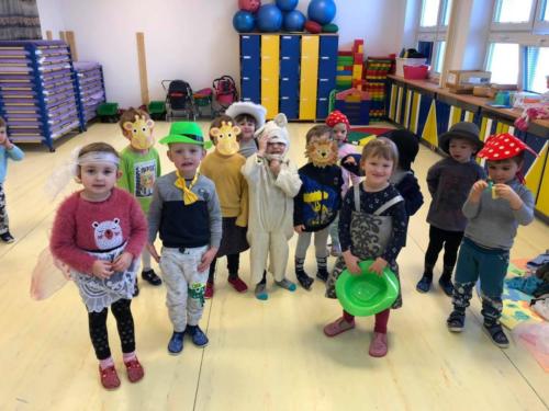 Broučci v převlecích