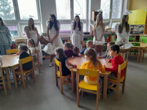 Predvadime-co-jsme-se-naucili.