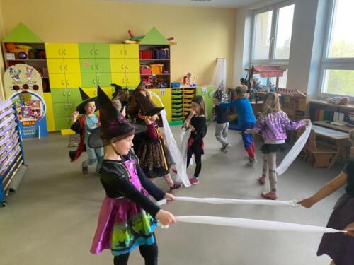 Prolezani-ve-dvojicich