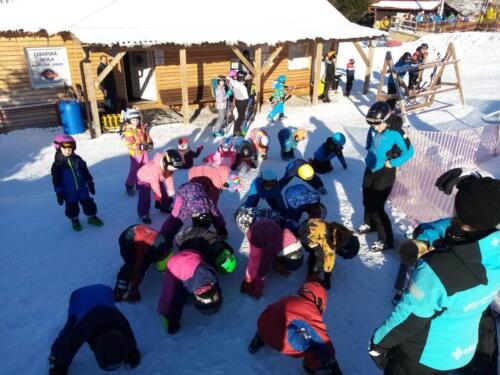 Rozcvicka-pred-lyzovanim.