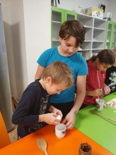 Rozklepavam-vajicko2