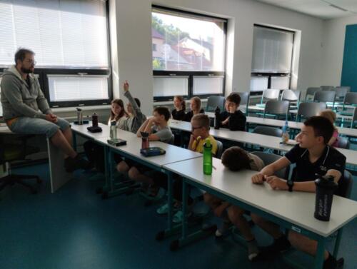 Trochu-opakovani-teorie-a-pak-hura-na-testy...