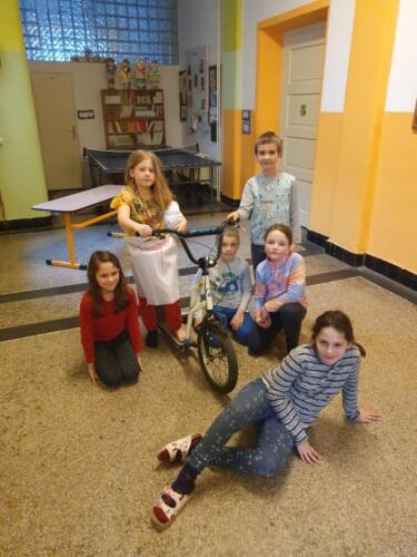 Tvoreni-Kralovna-kolobezka-3