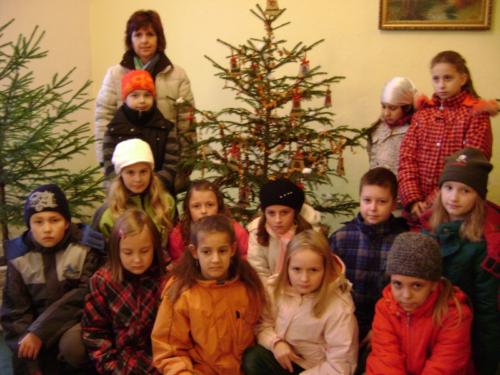 Zdobení vánočních stromečků